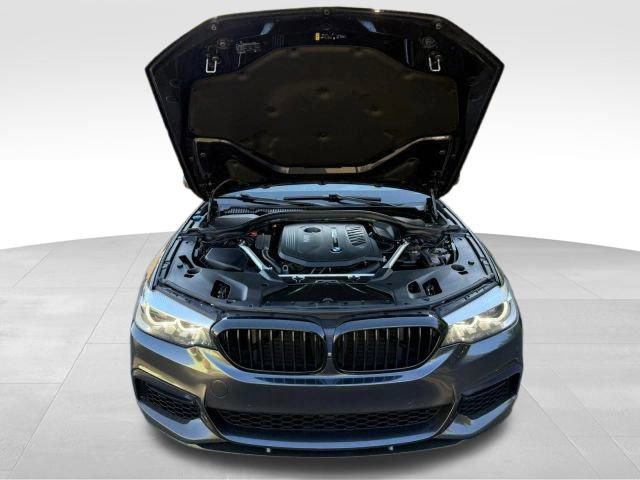 Used 2018 BMW 540i xDrive image 33