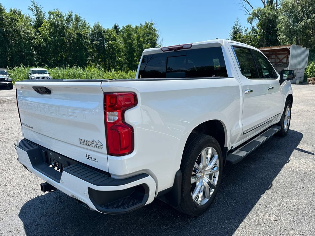 Used 2023 Chevrolet Silverado 1500 High Country w/ Technology Package AWD/4WD image 14
