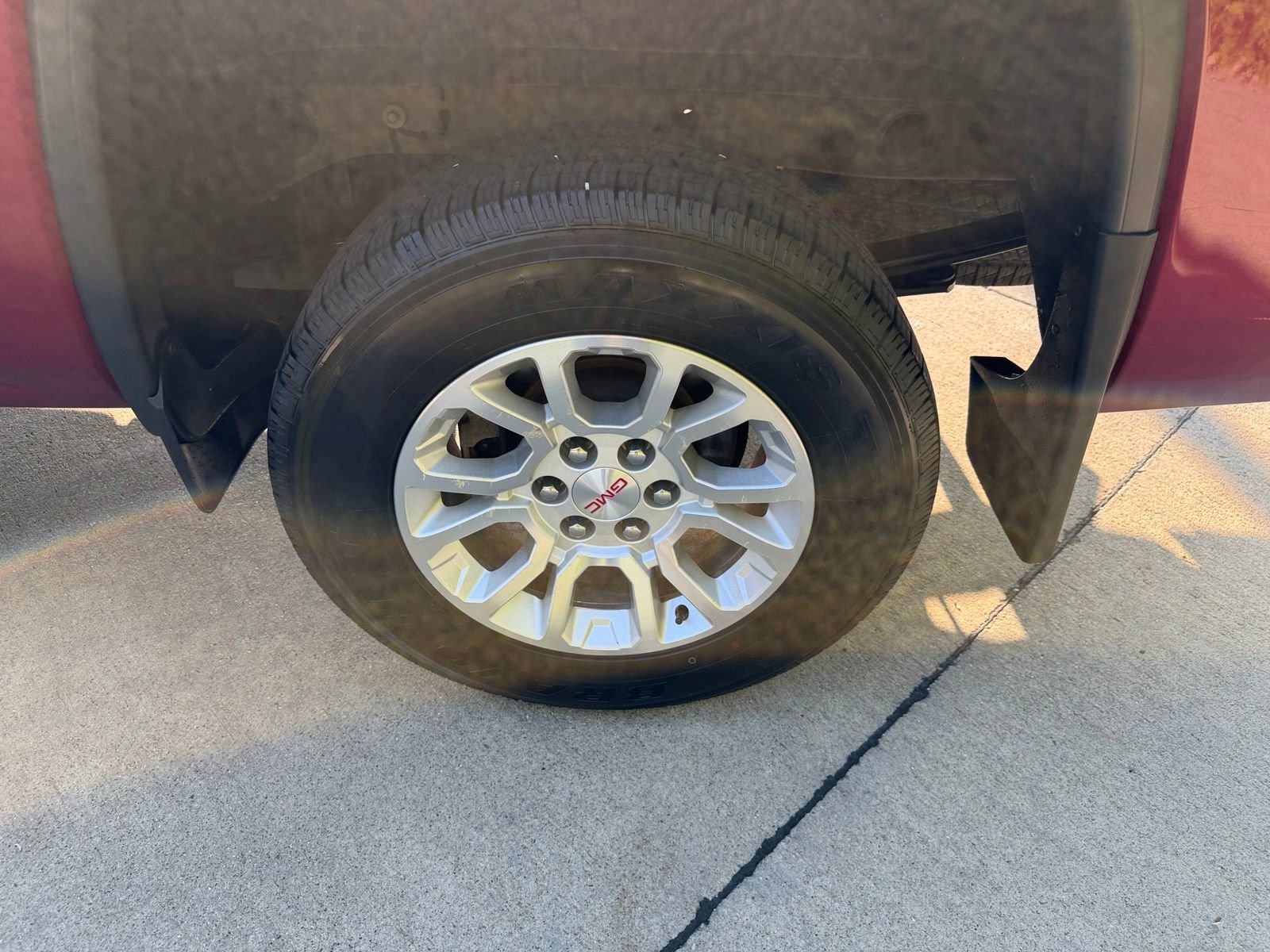 Used 2018 GMC Sierra 1500 SLE w/ SLE Value Package AWD/4WD image 36