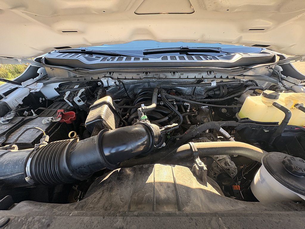 Used 2024 Ford F350 XL w/ FX4 Off-Road Package AWD/4WD image 13