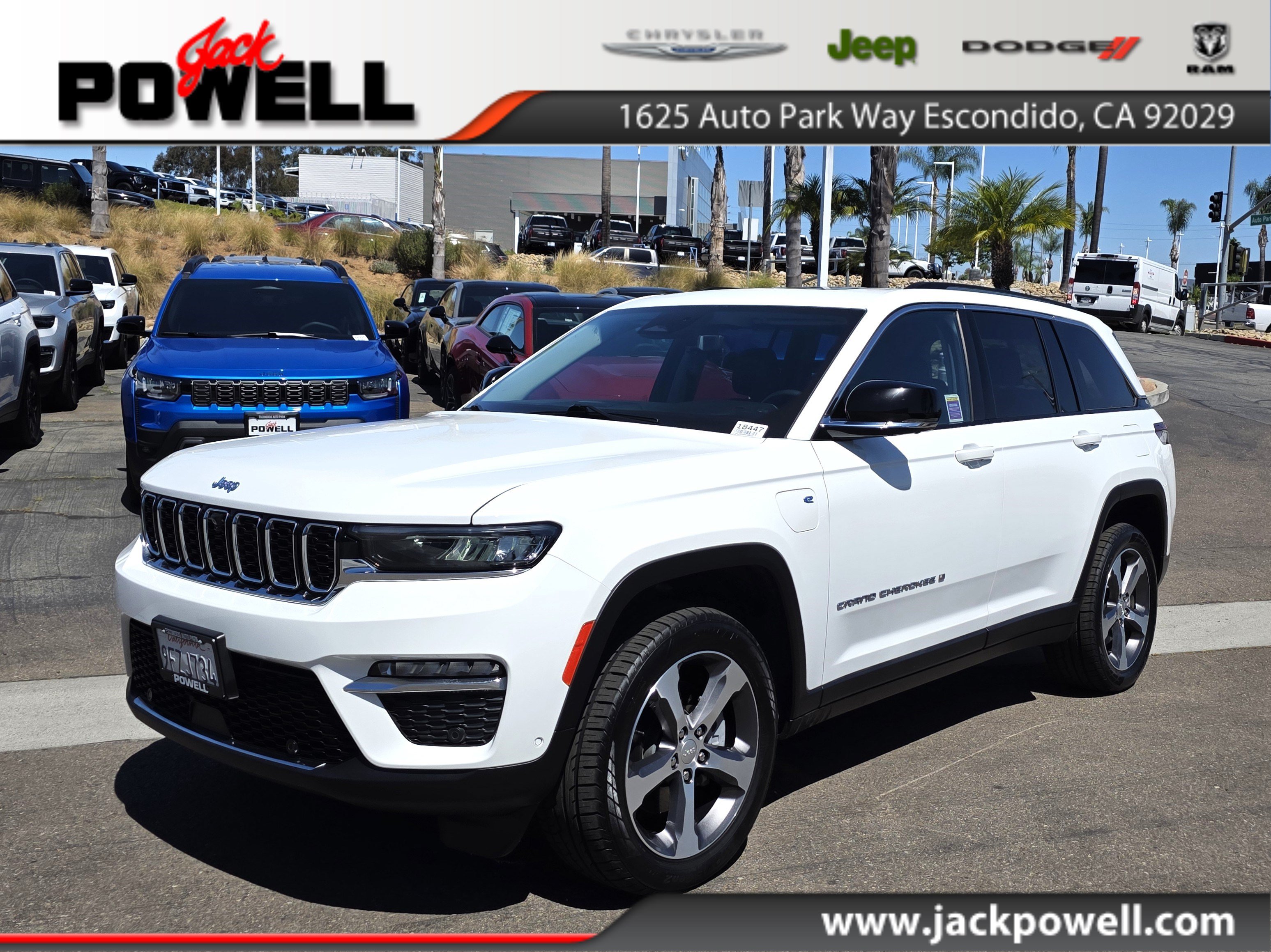 Certified 2023 Jeep Grand Cherokee 4WD 4xe w/ Luxury Tech Group II image 1