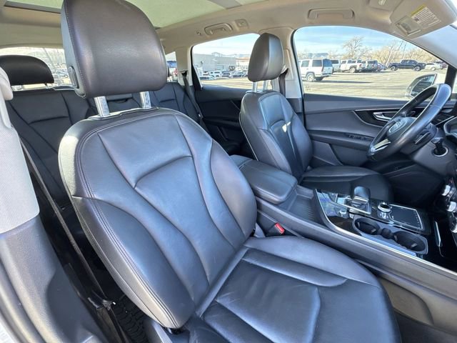 Used 2017 Audi Q7 3.0T Premium image 25