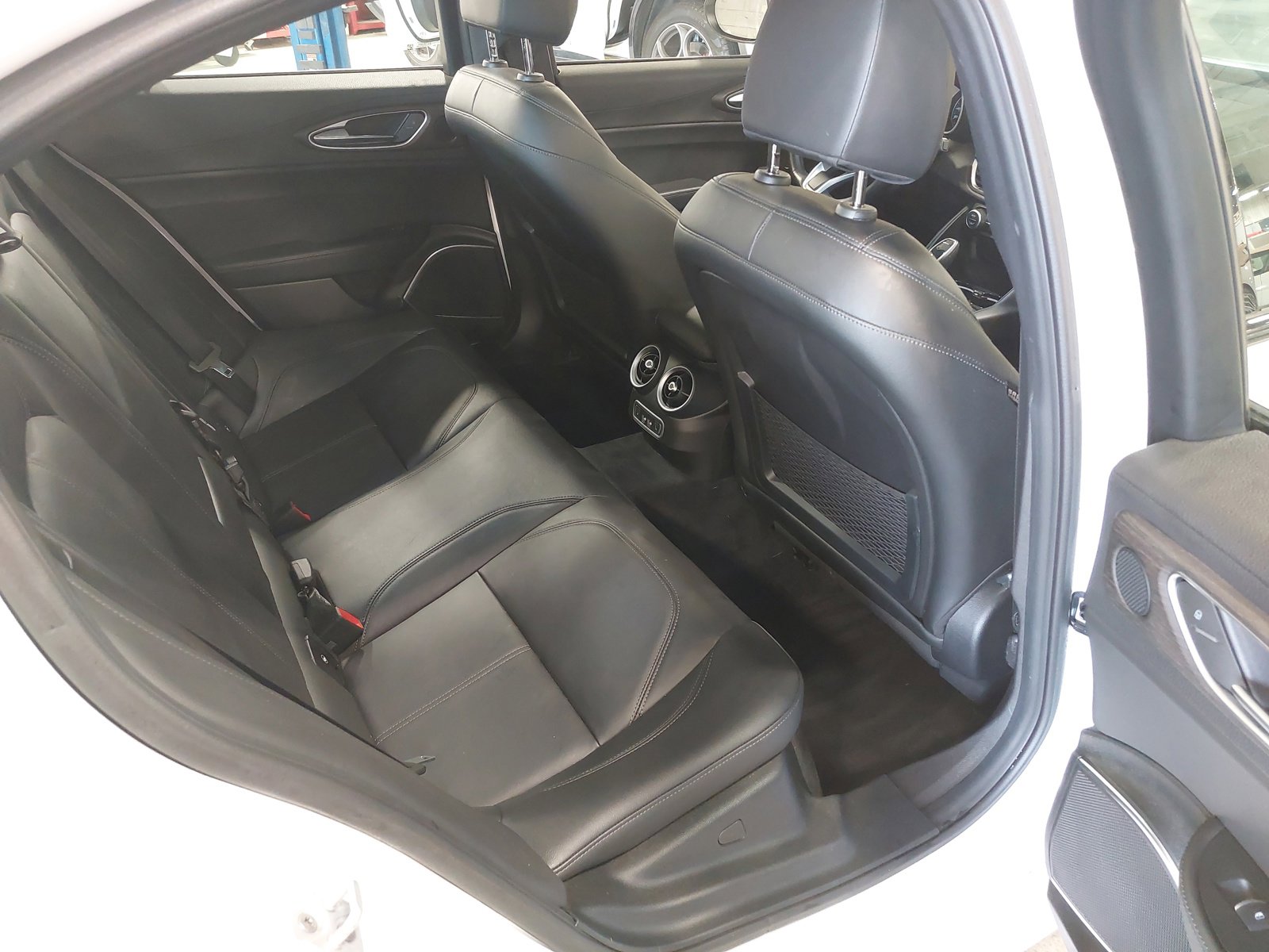 Used 2023 Alfa Romeo Giulia Ti w/ Active Assist Plus Package RWD image 11