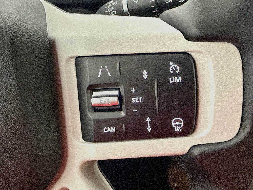 New 2026 Land Rover Defender 110 S AWD/4WD image 12