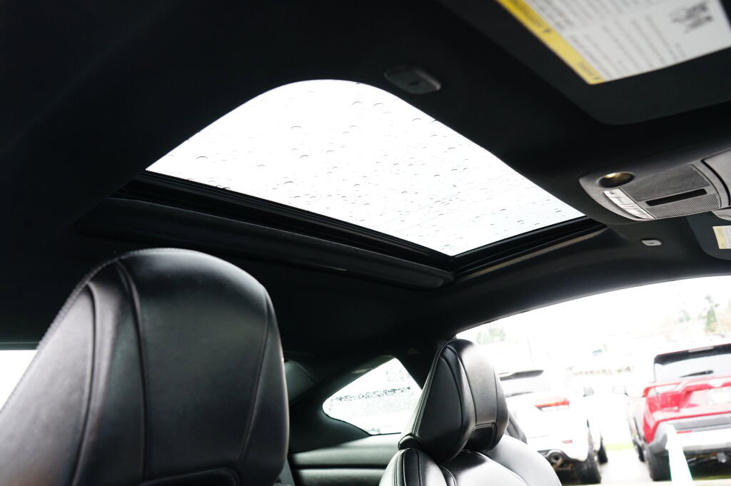 Used 2017 INFINITI Q60 3.0t image 11