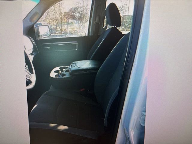 Used 2024 RAM 1500 Classic SLT image 7