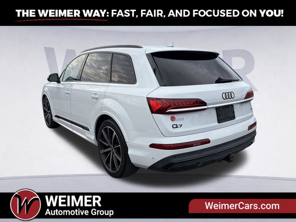 Used 2021 Audi Q7 3.0T Prestige w/ Prestige Package AWD/4WD image 3