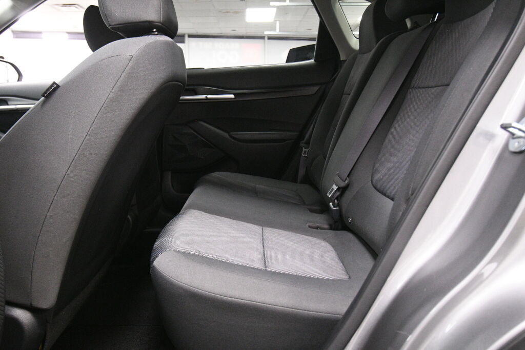 Used 2024 Kia Seltos LX AWD/4WD image 19