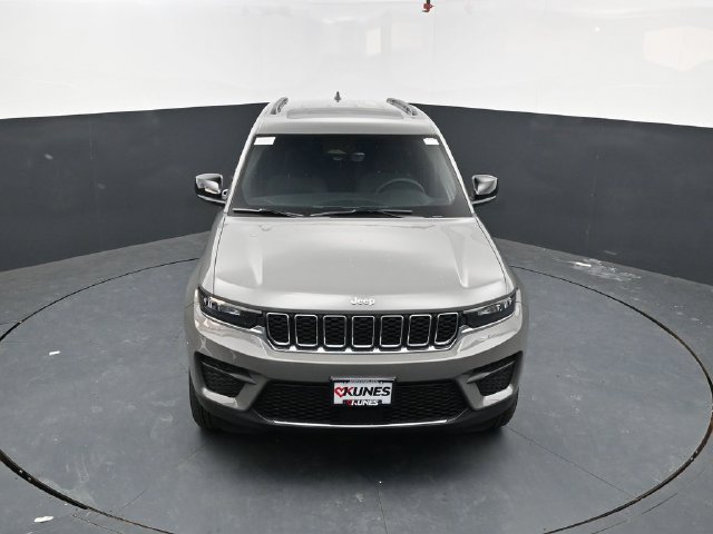 New 2027 Jeep Grand Cherokee Laredo X AWD/4WD image 46