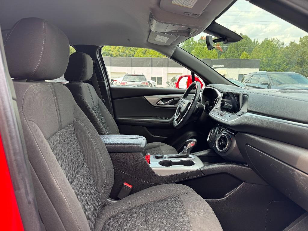 Used 2019 Chevrolet Blazer LT image 8