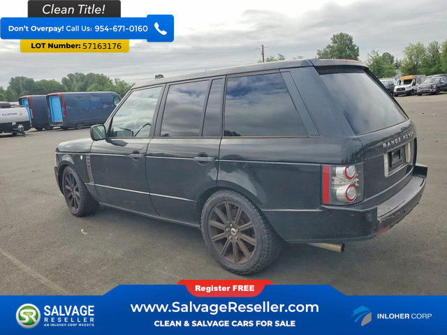 Used 2011 Land Rover Range Rover Supercharged AWD/4WD image 3