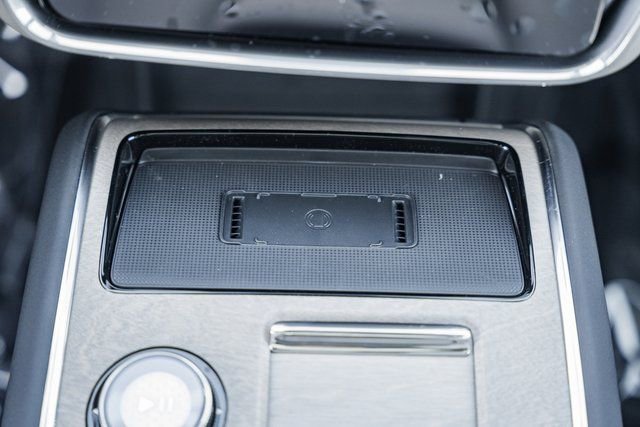 New 2025 Volvo EX90 Ultra w/ Protection Package Premier image 18