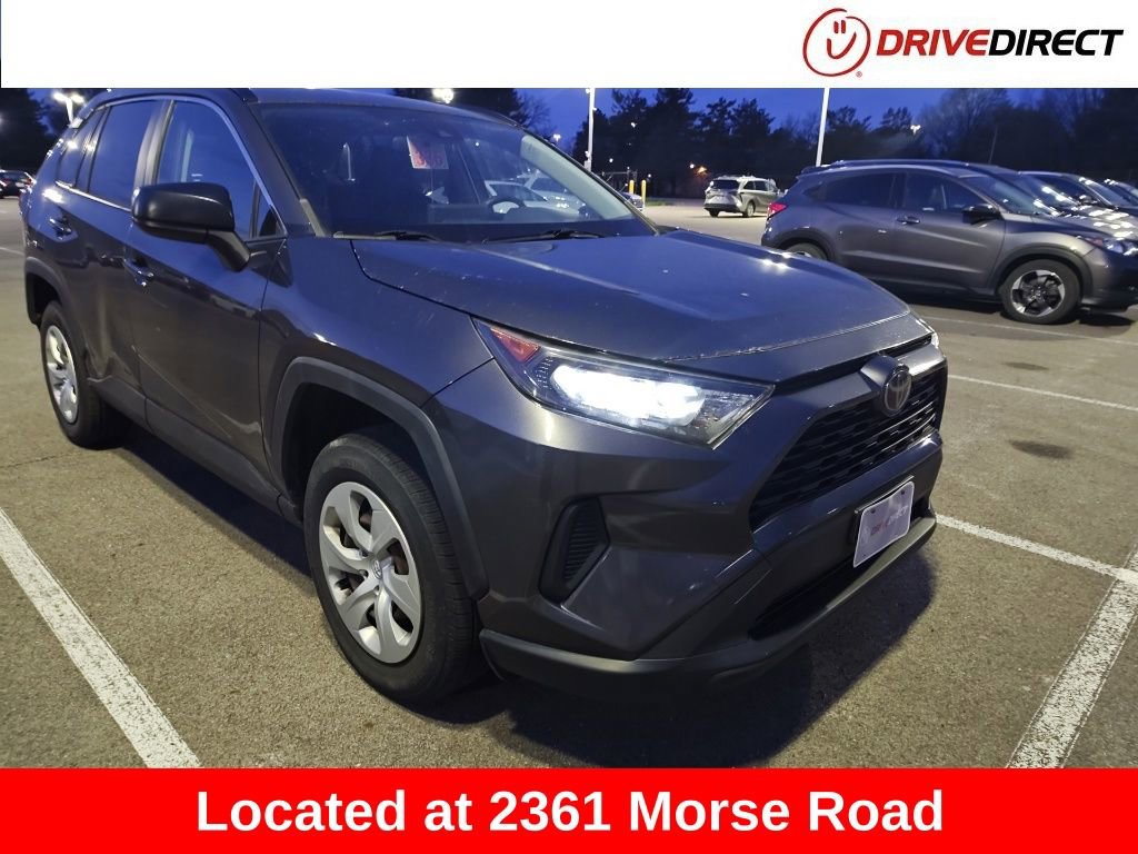 Used 2019 Toyota RAV4 LE w/ All Weather Liner Package image 1