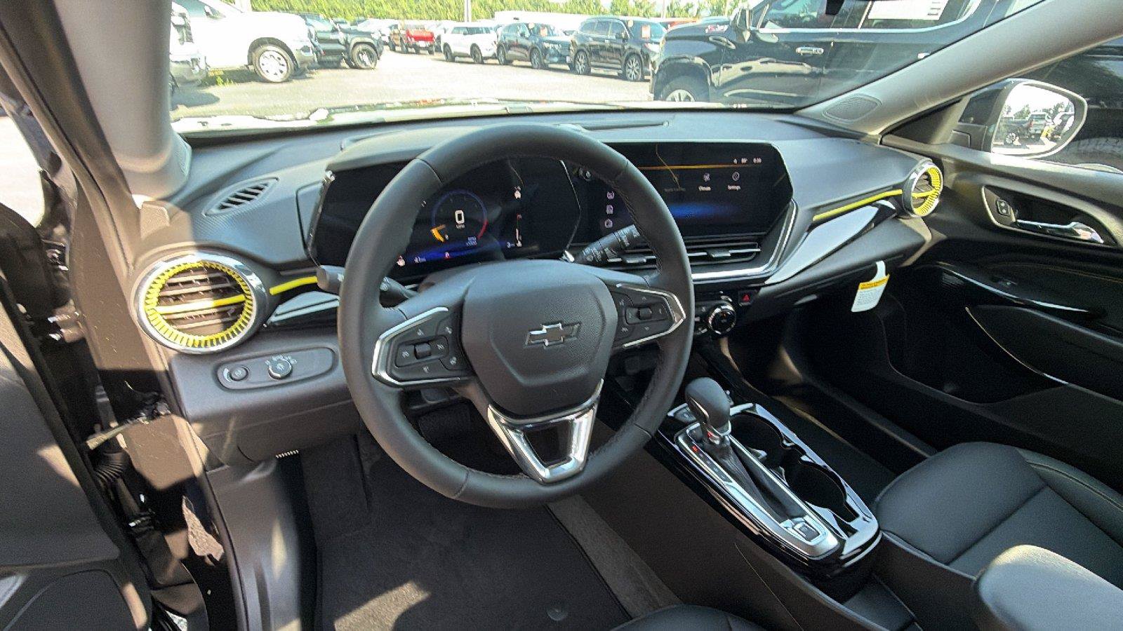 New 2026 Chevrolet Trax ACTIV w/ Driver Confidence Package FWD image 18