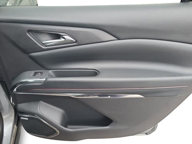 Certified 2026 Chevrolet Traverse RS image 29