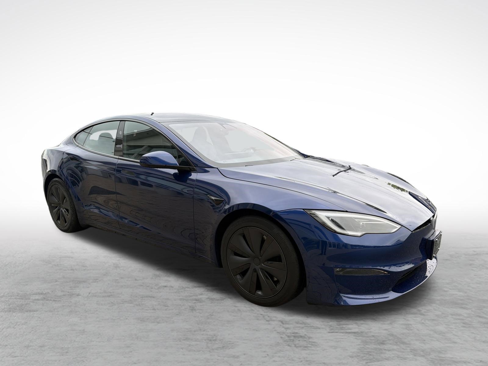 Used 2024 Tesla Model S AWD/4WD image 8