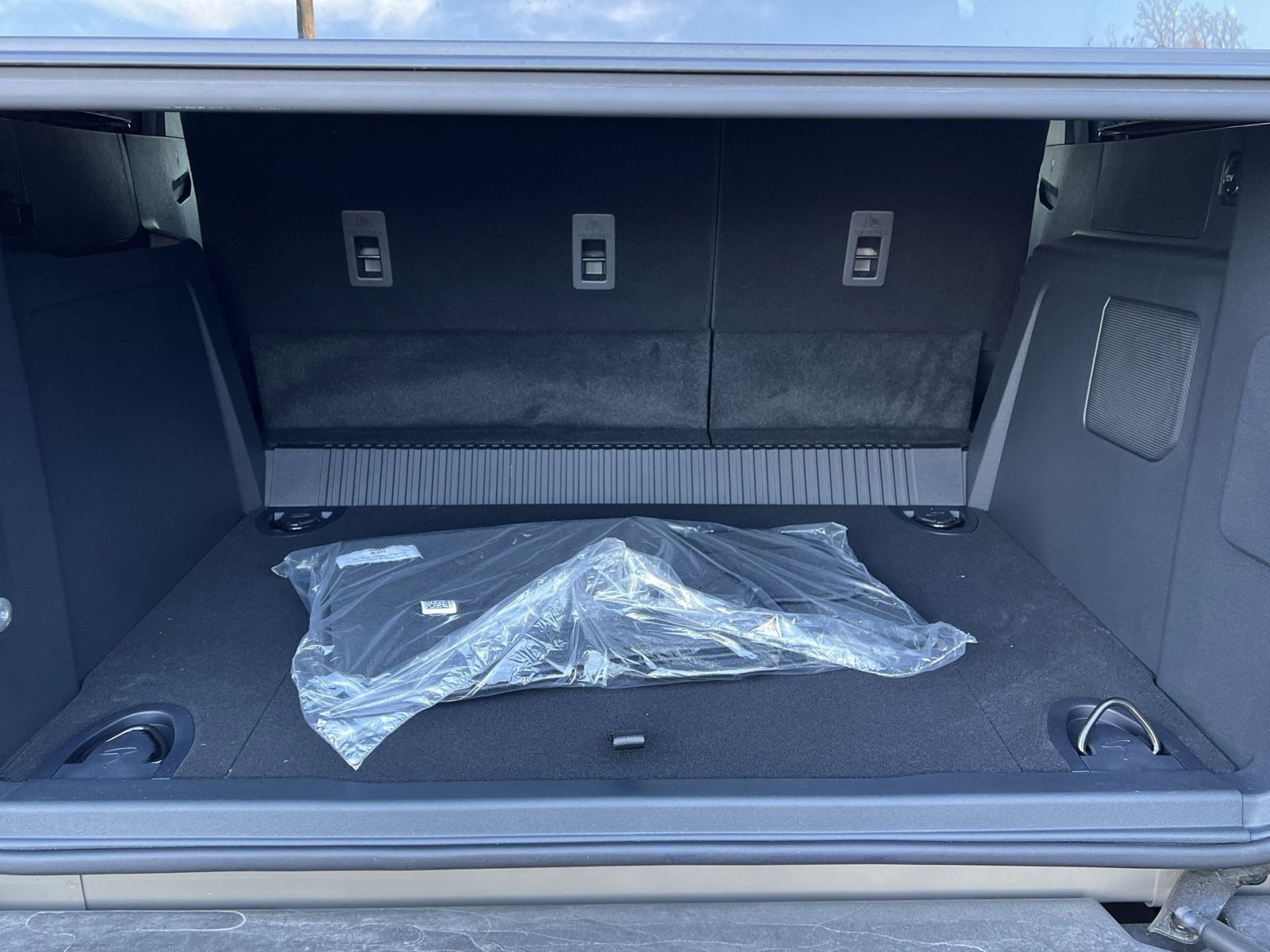 New 2025 Ford Bronco Outer Banks image 25