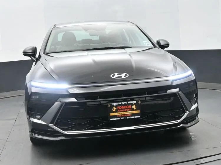 Used 2024 Hyundai Sonata SEL FWD image 3