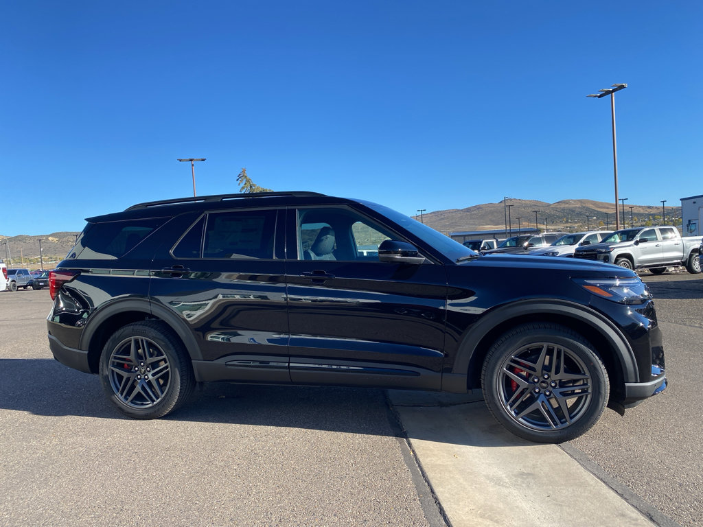 New 2026 Ford Explorer ST image 20