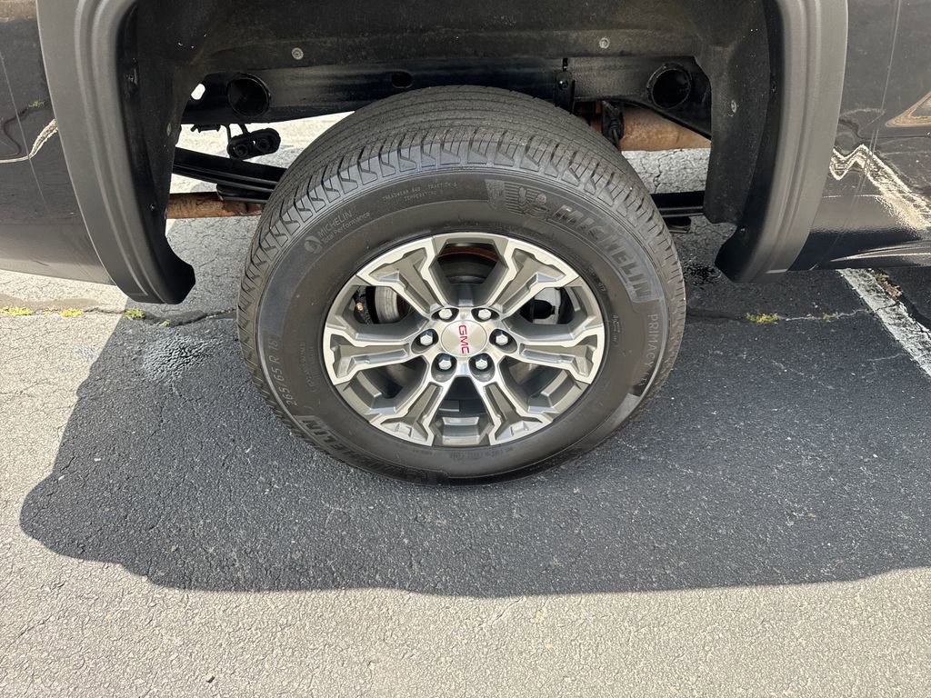 Used 2015 GMC Sierra 1500 Denali AWD/4WD image 35