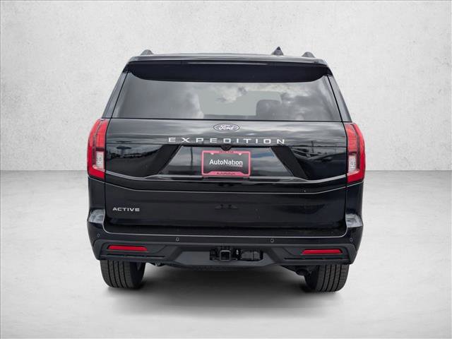 New 2026 Ford Expedition Active image 8