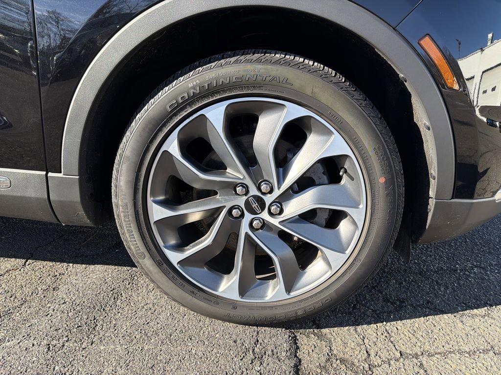 Certified 2022 Lincoln Nautilus Reserve w/ Luxury Package image 33