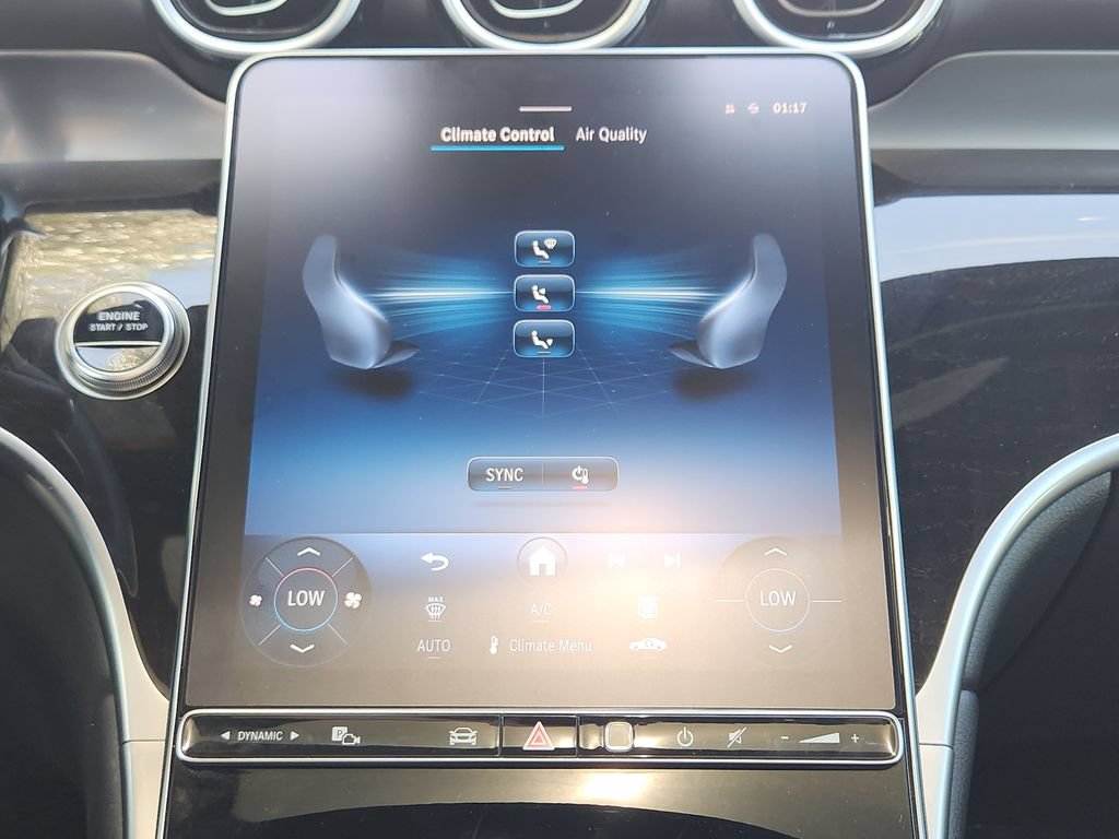 Used 2025 Mercedes-Benz GLC 300 image 10
