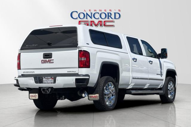 Used 2015 GMC Sierra 2500 Denali w/ Duramax Plus Package AWD/4WD image 4
