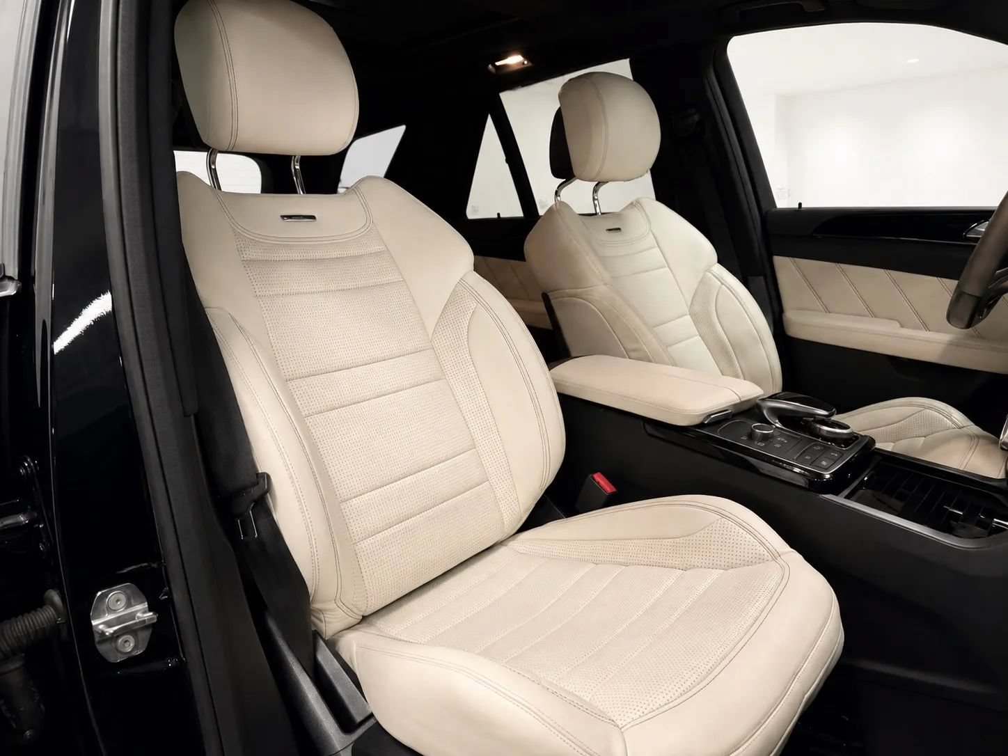 Used 2019 Mercedes-Benz GLE 63 AMG S image 27