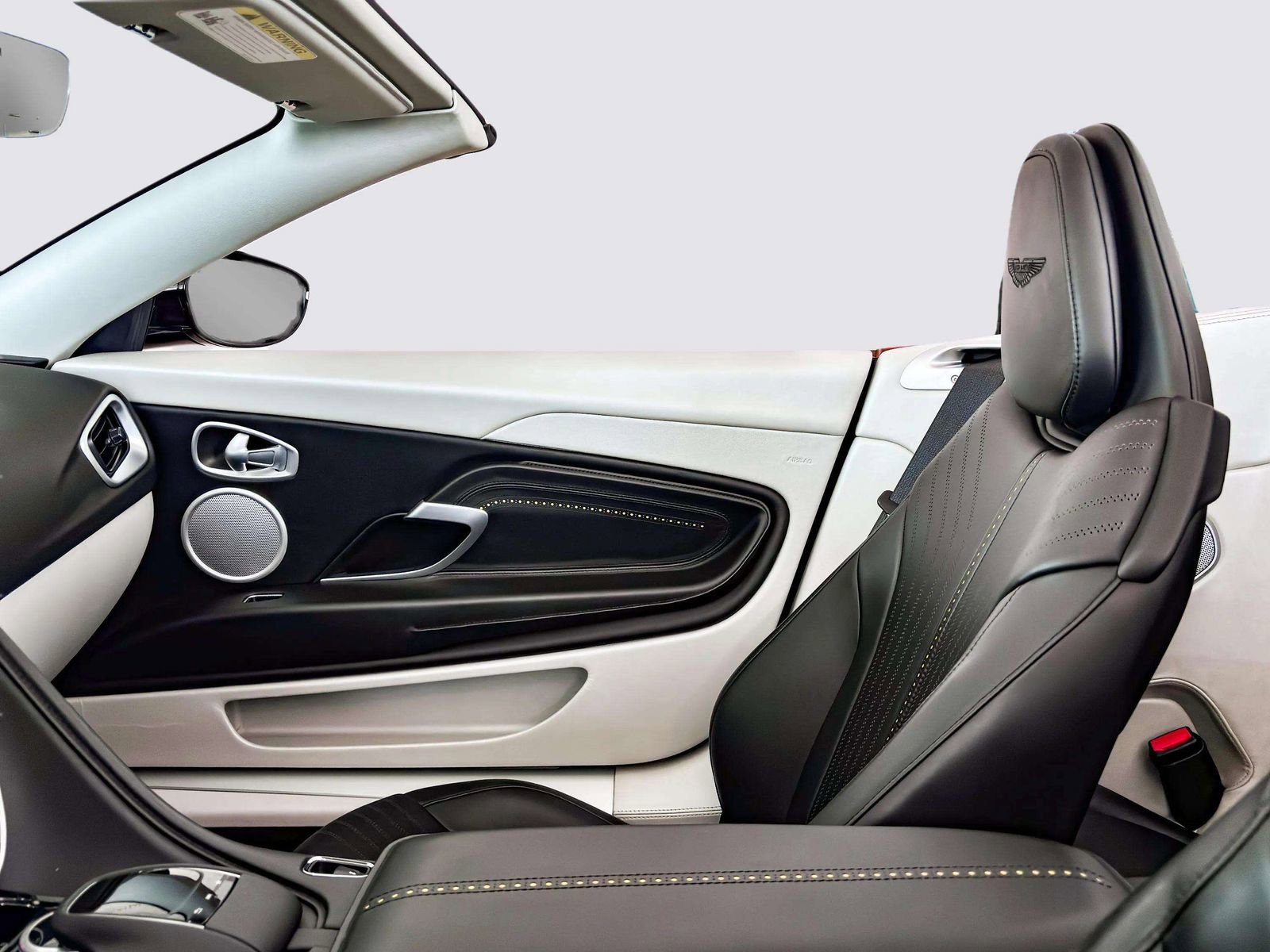 Used 2021 Aston Martin DB11 Volante image 15