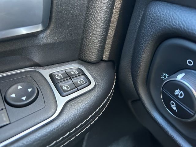 Used 2024 RAM 2500 Big Horn w/ Bed Utility Group image 16