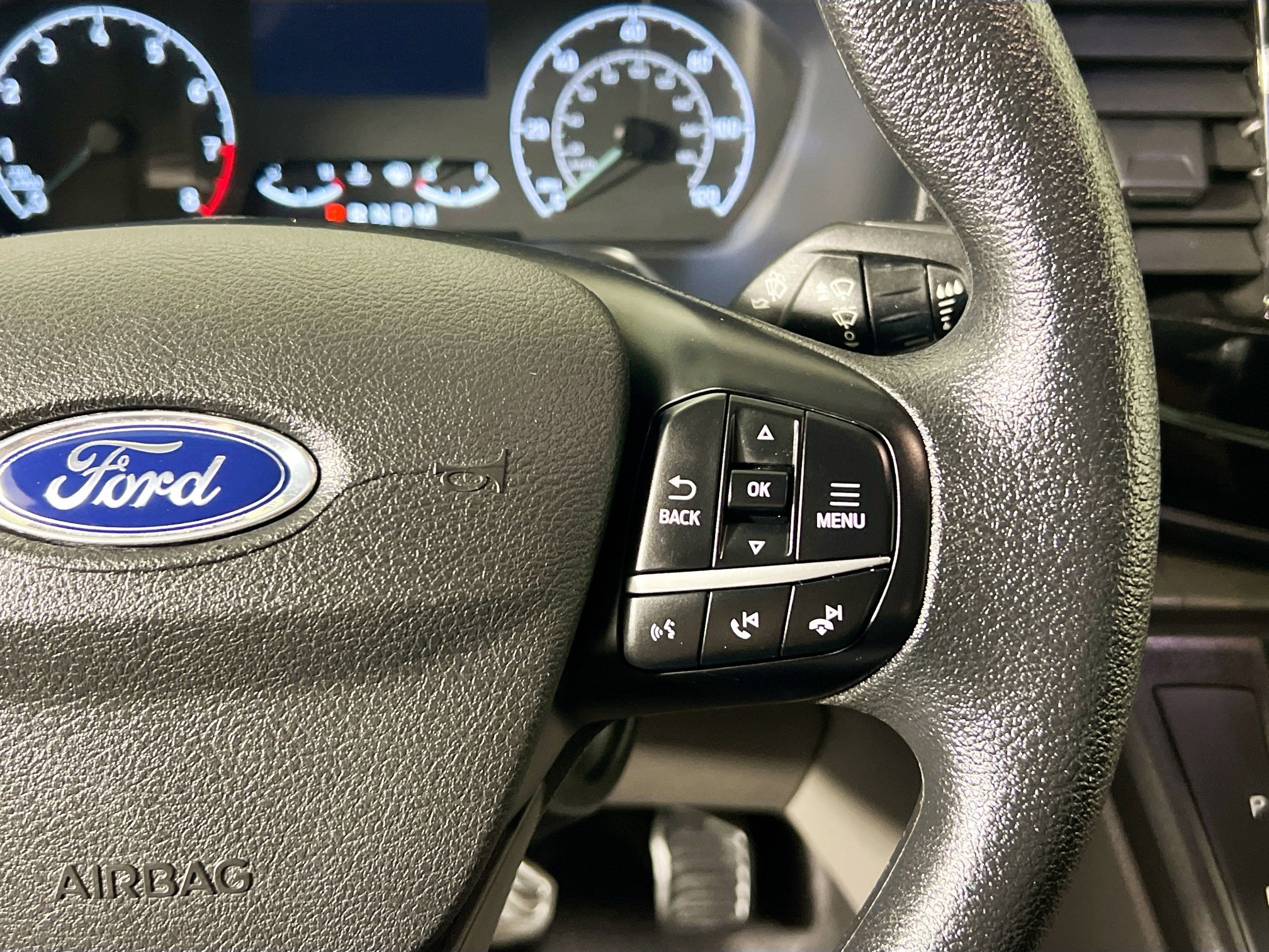 Used 2023 Ford Transit 350 XLT image 18