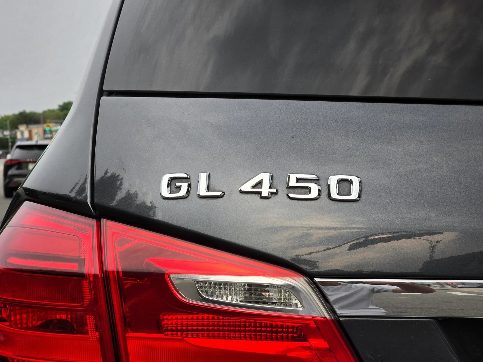 Used 2016 Mercedes-Benz GL 450 4MATIC image 11