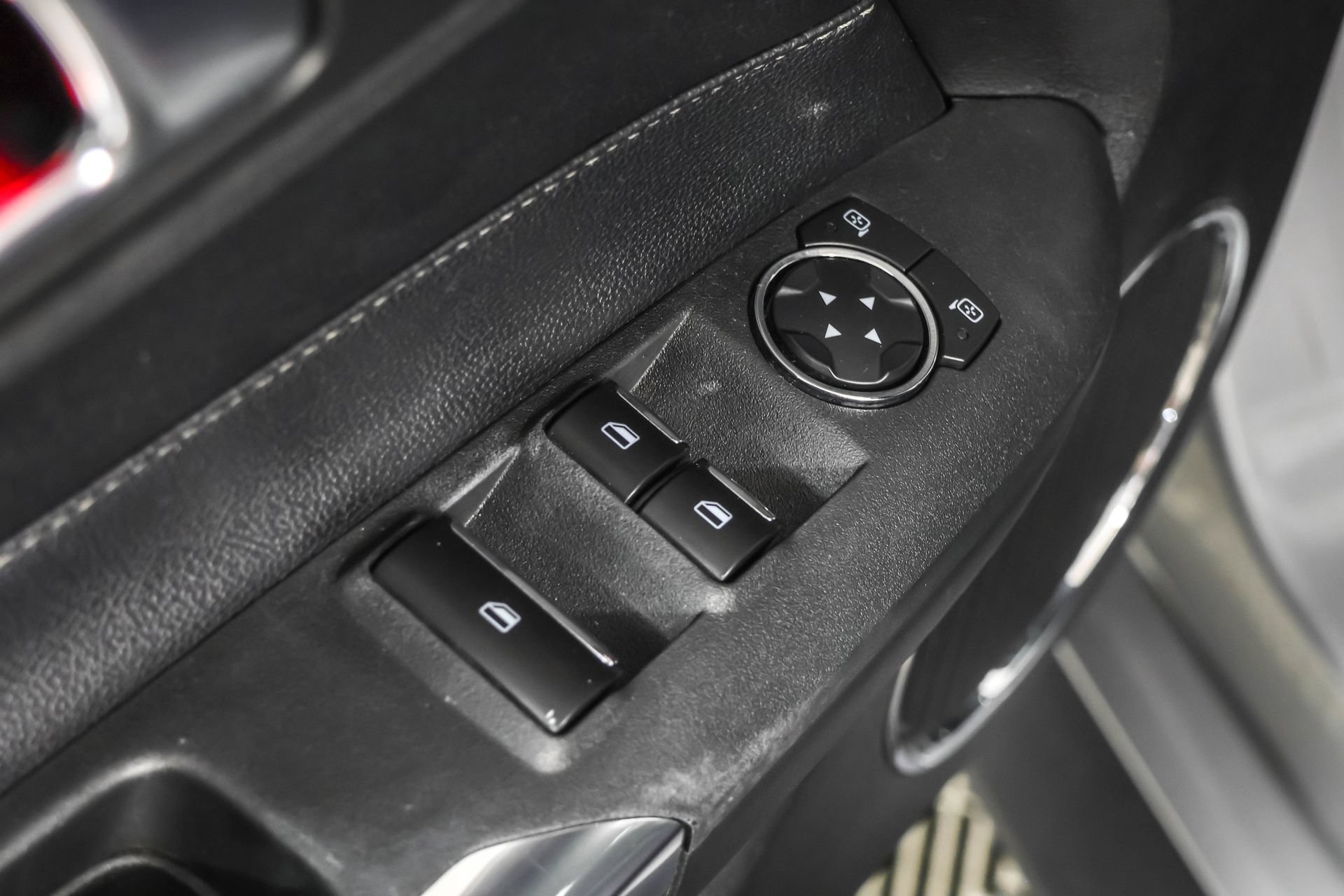 Used 2022 Ford Mustang Premium RWD image 35