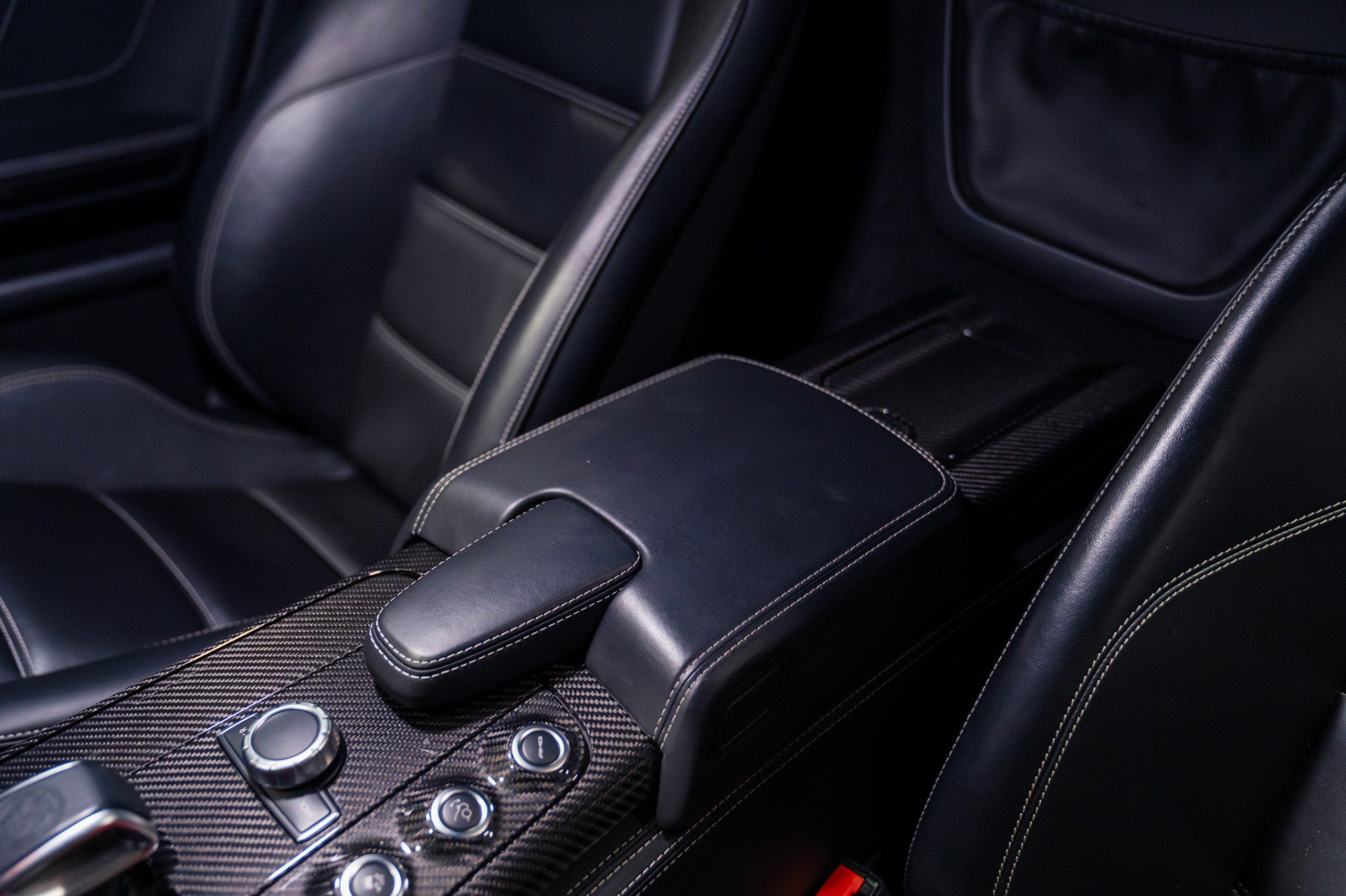 Used 2012 Mercedes-Benz SLS AMG Coupe image 21