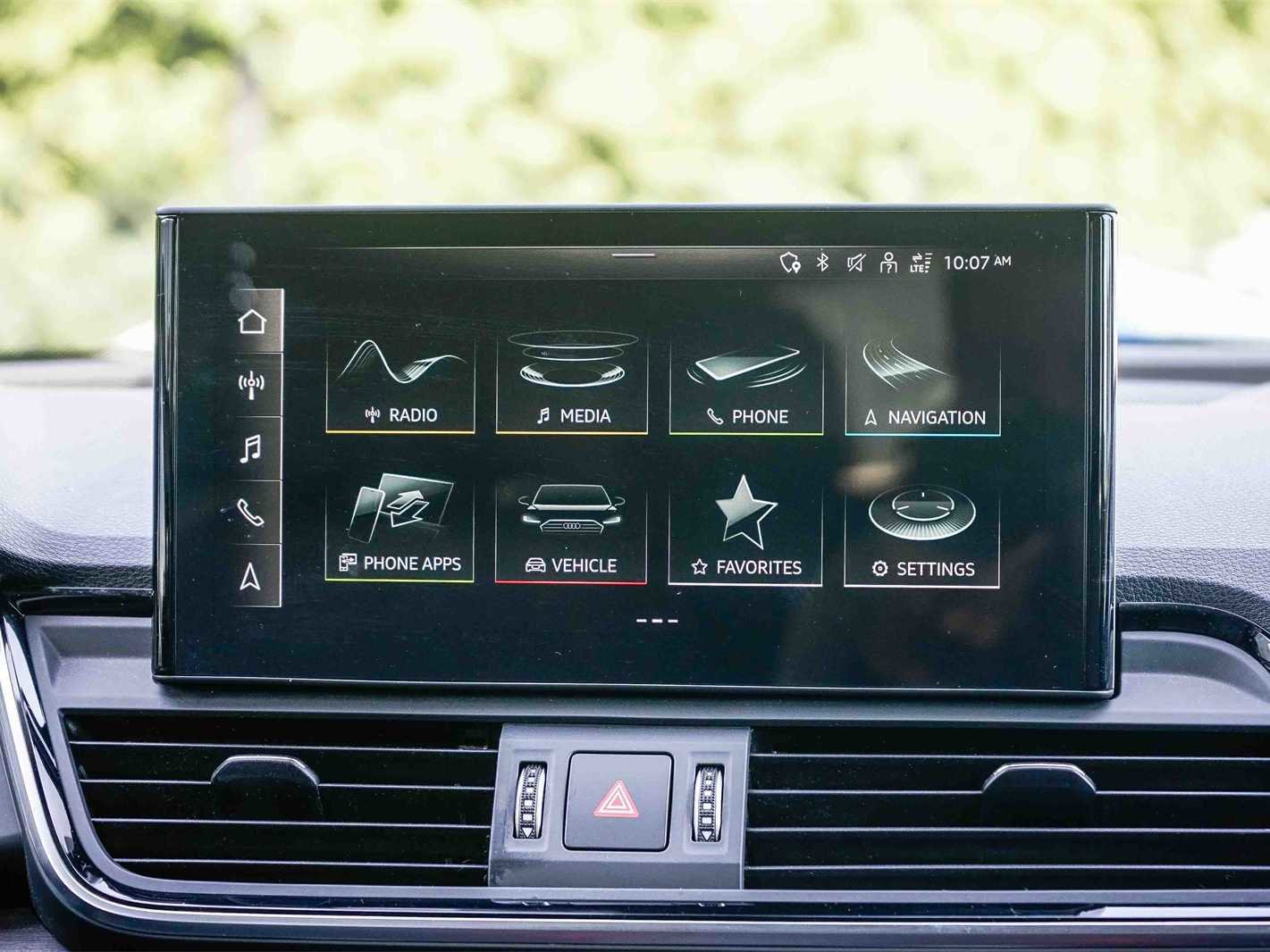 Used 2023 Audi Q5 2.0T Premium w/ Convenience Package image 14