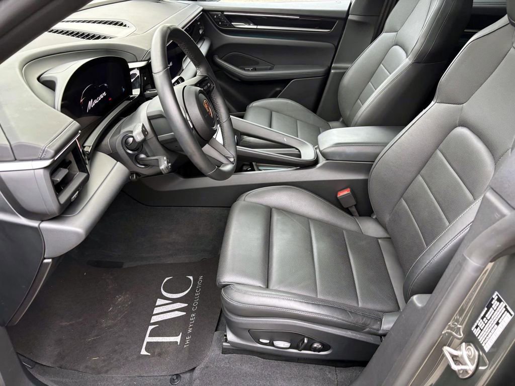 Used 2024 Porsche Macan 4 Electric image 20