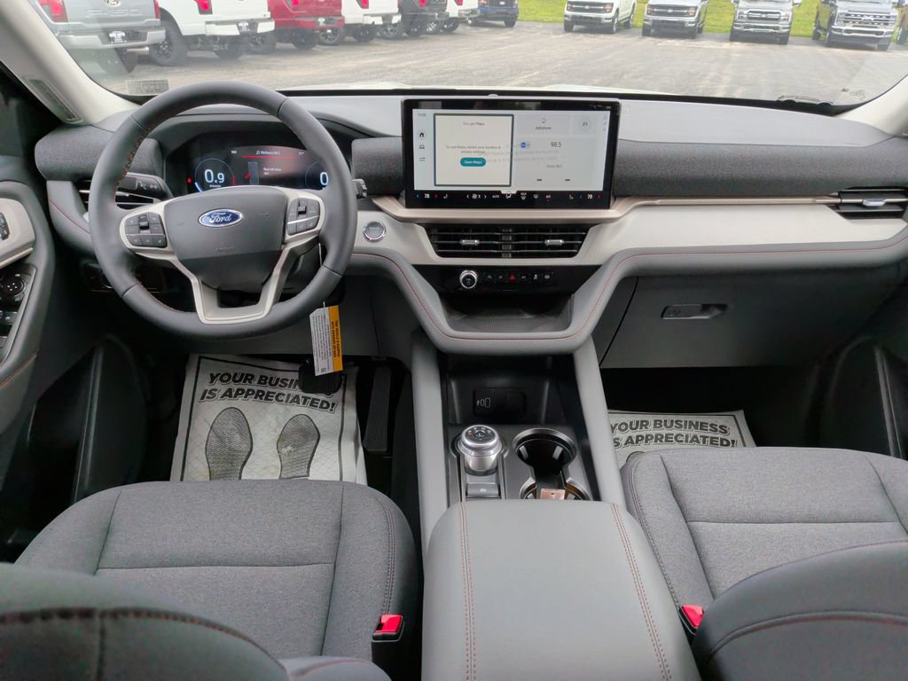 New 2026 Ford Explorer Active AWD/4WD image 16