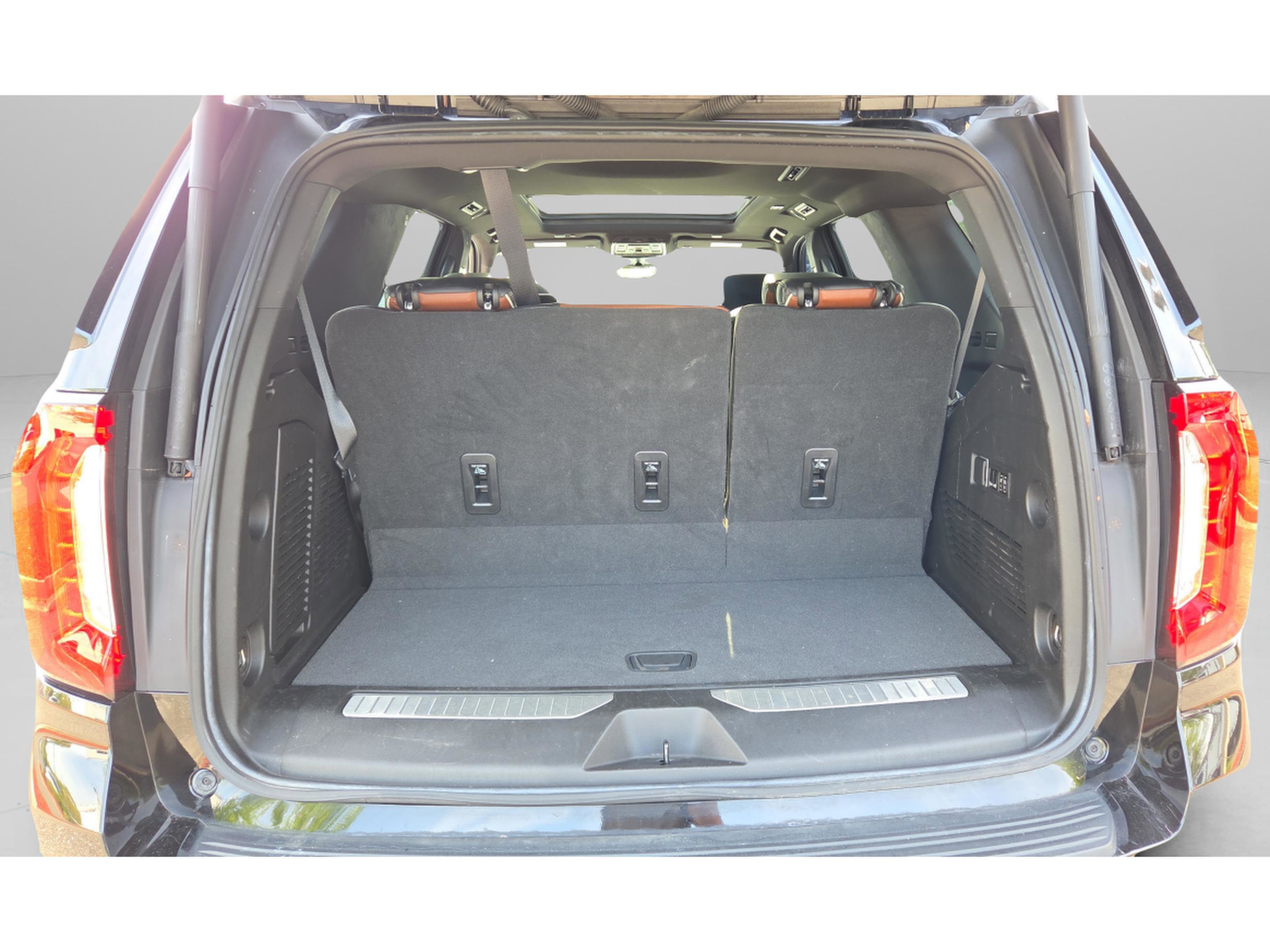 Certified 2023 GMC Yukon Denali Ultimate image 24