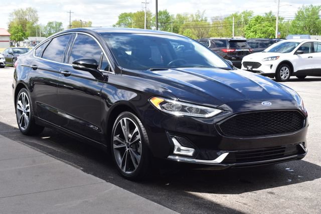 Used 2019 Ford Fusion Titanium FWD image 10
