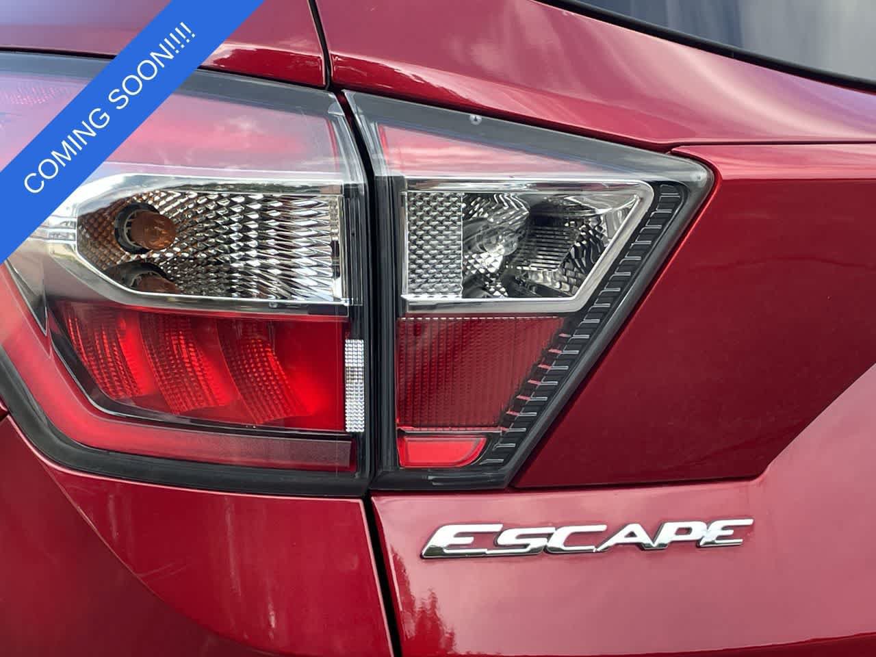 Used 2017 Ford Escape SE FWD image 32