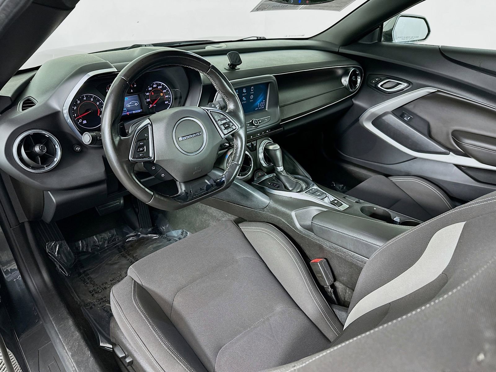 Used 2016 Chevrolet Camaro LT RWD image 21