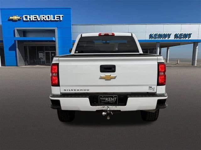 Used 2018 Chevrolet Silverado 1500 Custom RWD image 9