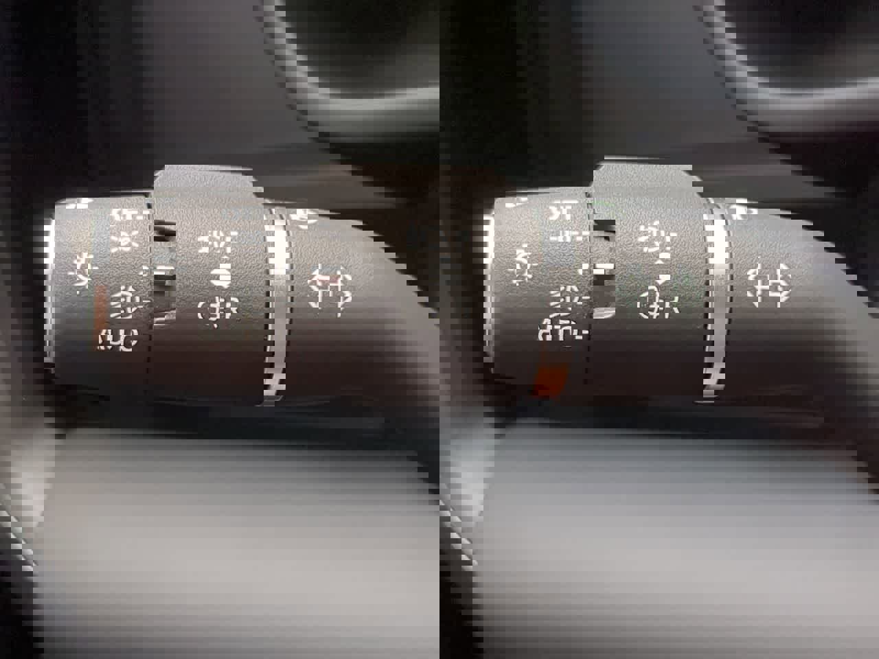 Certified 2025 Land Rover Defender 110 S image 28