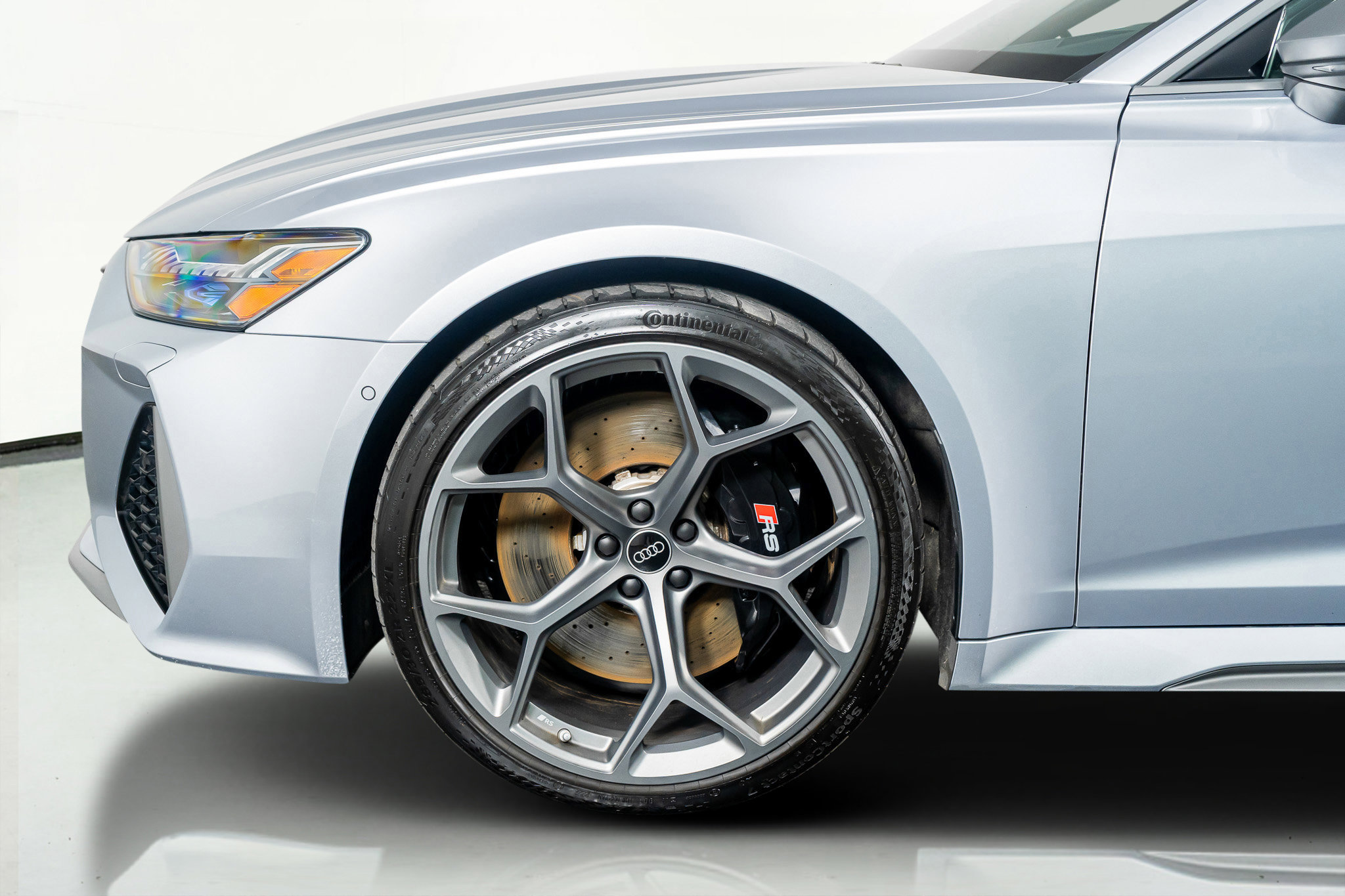 Used 2025 Audi RS 6 performance image 19