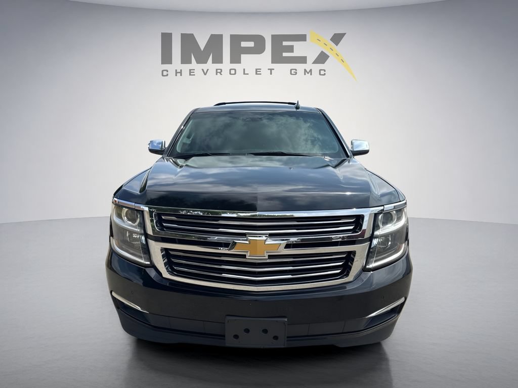 Used 2018 Chevrolet Suburban Premier AWD/4WD image 8