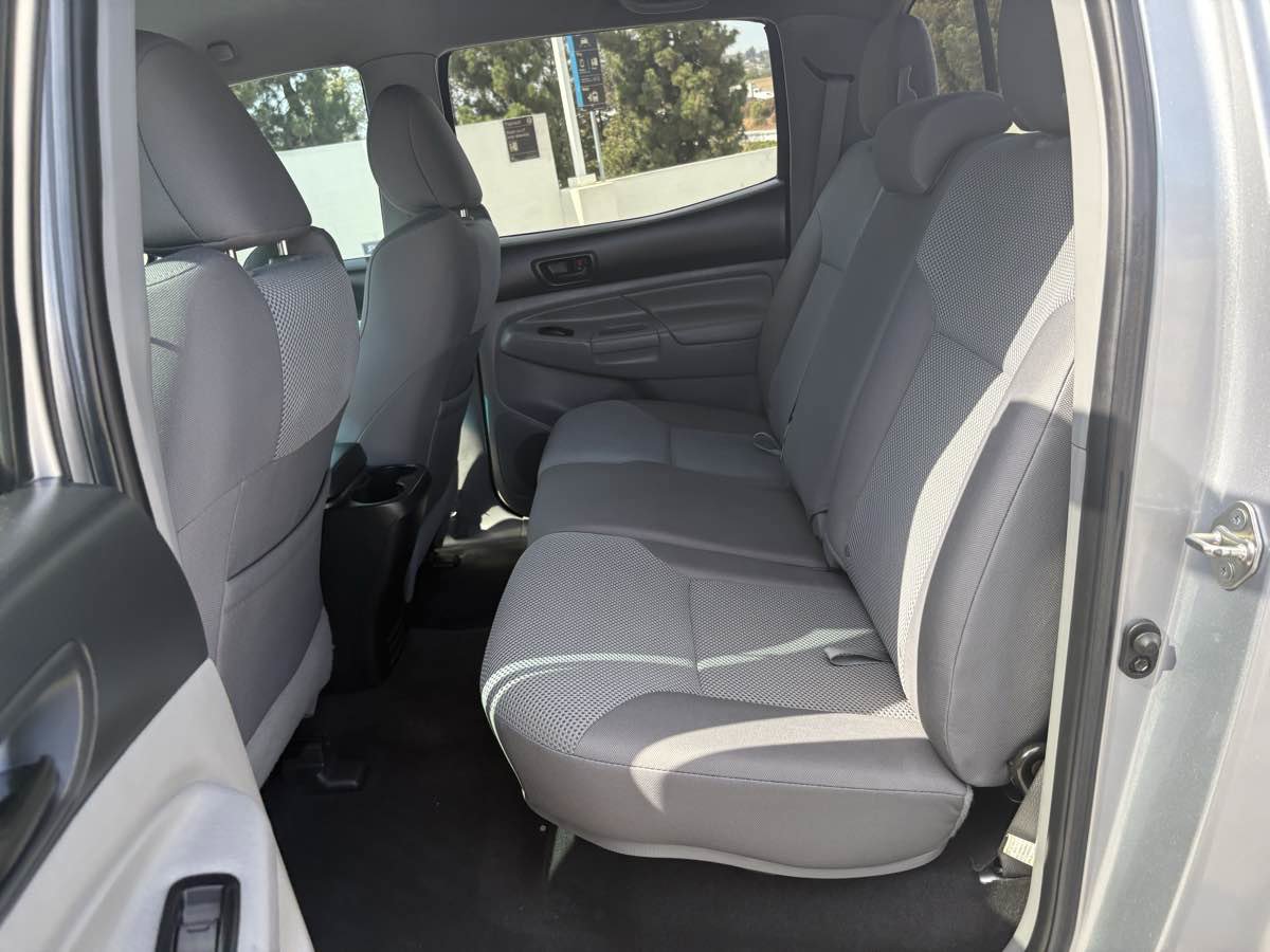 Used 2015 Toyota Tacoma PreRunner image 19