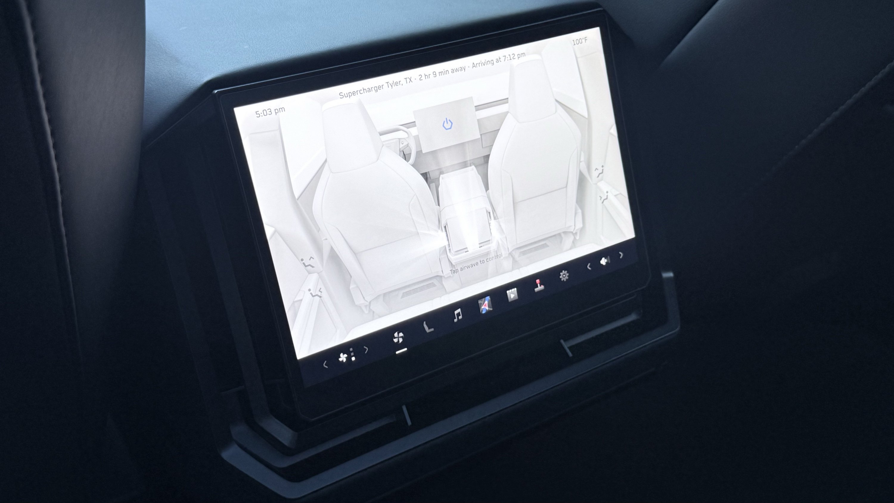 Used 2024 Tesla Cybertruck AWD Crew Cab image 44