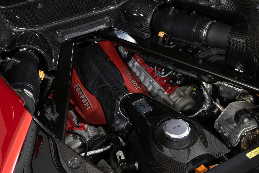 Used 2021 Ferrari SF90 Stradale image 21