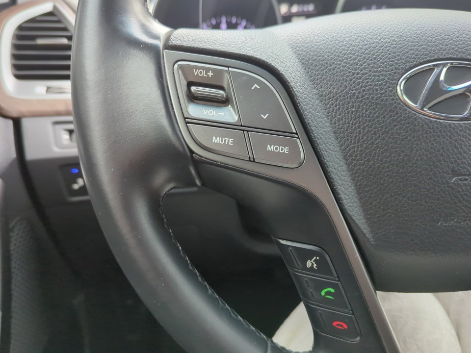 Used 2018 Hyundai Santa Fe Sport FWD image 28